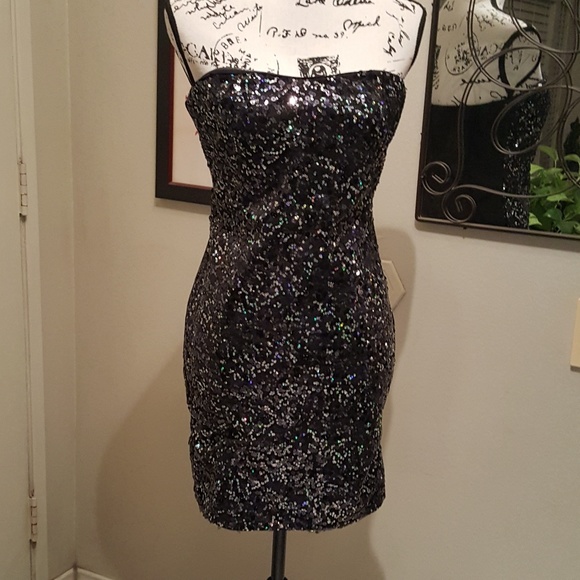Nikibiki Cocktail Dress
